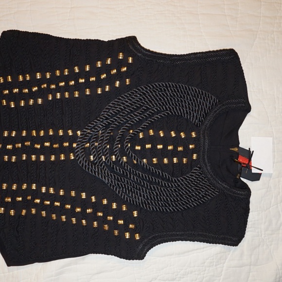 Selling to make money for the holiday! Below retail - Picture 1 of 4